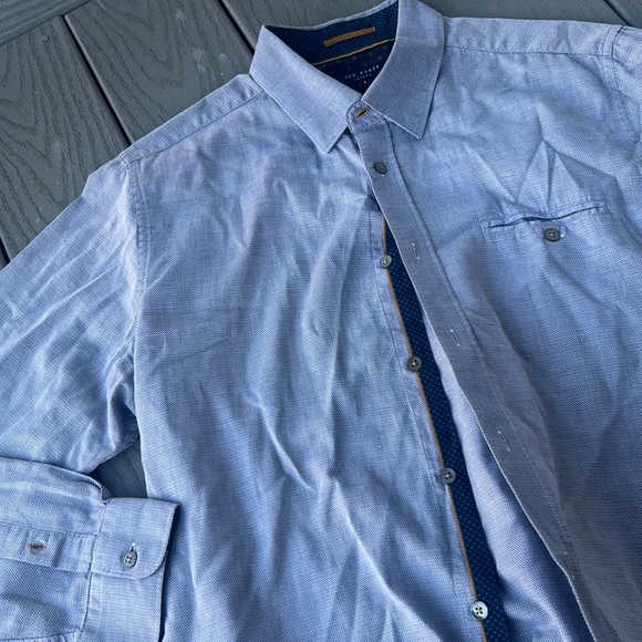 Ted Baker London Blue Pattern Printed Button Down Size 5 - Picture 3 of 8